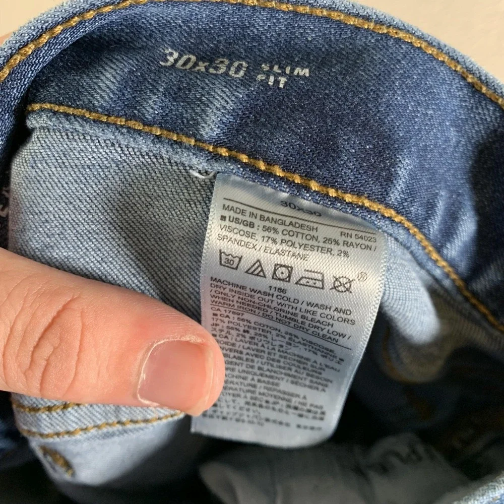 Banana Republic Jeans Mens 30x30(30x29) Light Wash Slim Fit Travel Stretch Denim